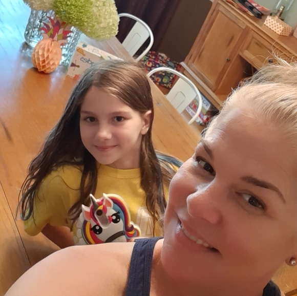 Meet the Posher - Picture 6 of 16